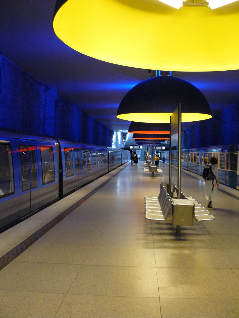 U-Bahn München - Bahnhof Westfriedhof