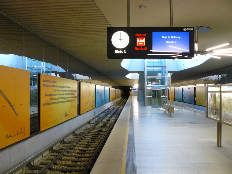 U-Bahn München - Bahnhof Garching-Forschungszentrum